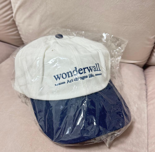 byadeee's tweet photo. wtb ball cap mix treasure Wonderwall

 TREASURE 최현석 박지훈 요시 김준규 윤재혁 아사히 김도영 하루토 박정우 소정환 포토카드 sell buy wonderwall ball cap https://t.co/gaBvIgVhSj