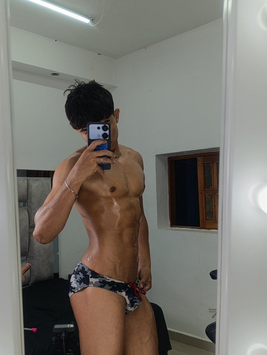 _brayan9_'s tweet photo. En tanguita😋 https://t.co/omuj9LlGis