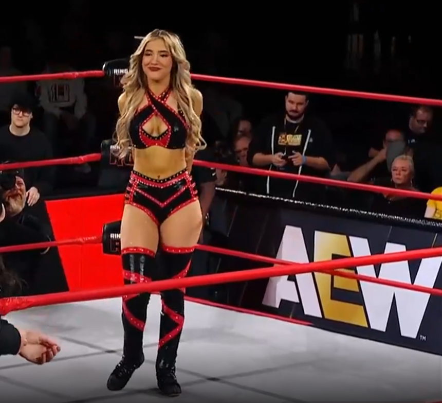oralcarter's tweet photo. #WatchROH #ZaydaSteel vs #RachelEllering 

As announcers  say,  "ROH's latest acquisition", Zayda Steel wasn't about to lose her second #ROH match. https://t.co/FutjZ3OLZy