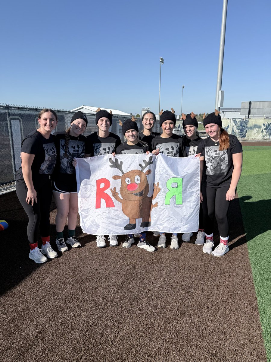 LakeCreek_SB's tweet photo. LION FANS! 🦁 

YOU CAN HELP TEAMS EARN POINTS!

𝐑𝐞𝐭𝐰𝐞𝐞𝐭𝐬 𝐚𝐧𝐝 𝐟𝐚𝐯𝐨𝐫𝐢𝐭𝐞𝐬 𝐛𝐨𝐭𝐡 𝐜𝐨𝐮𝐧𝐭 𝐚𝐬 𝟏 𝐩𝐨𝐢𝐧𝐭 𝐞��𝐜𝐡, 𝐭𝐞𝐚𝐦 𝐰𝐢𝐭𝐡 the 𝐦𝐨𝐬𝐭 𝐩𝐨𝐢𝐧𝐭𝐬 𝐚𝐭 𝟐:𝟎𝟎 𝐏𝐌 𝐭𝐨𝐦𝐨𝐫𝐫𝐨𝐰 𝐰𝐢𝐥𝐥 𝐫𝐞𝐜𝐞𝐢𝐯𝐞 𝟏𝟎 𝐏𝐎𝐈𝐍𝐓𝐒

RADICAL REINDEER! https://t.co/TR4nzAsXIq