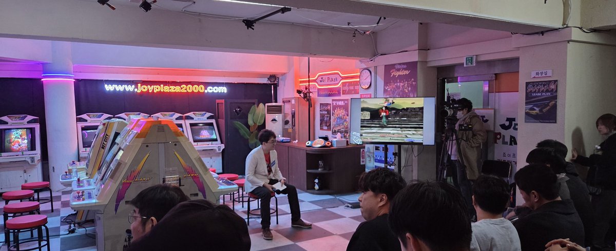 Gazuaaa_KOR's tweet image. after the Maximum Battle, filming begins for the first VF3tb tournament in 28 years!!
check it out on Netflix in early 2026
#VF3tb #VirtuaFighter #バーチャ