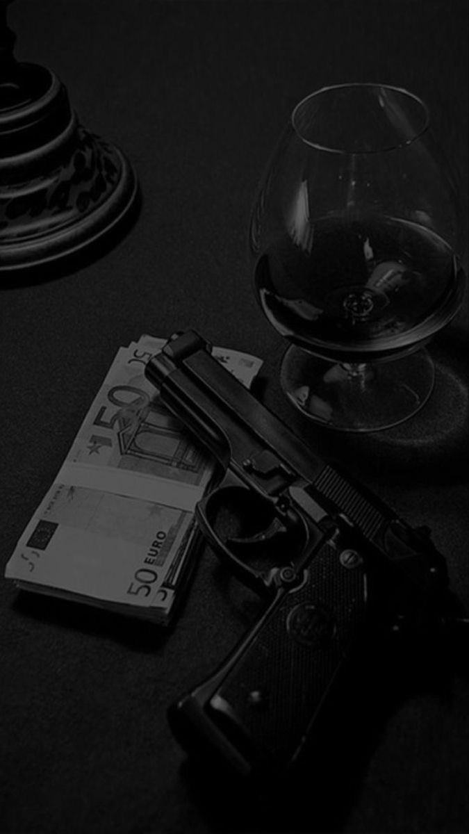 GodfatherOfSin's tweet photo. “Hail to the king, baby.”

Descriptive 21+ Looking for banter, storylines, etc. Businessman, Mafiosi. 

Dark, Mature Themes. Fandomless Original Character.

Shipped with @HellishAvidity.

#Roleplay https://t.co/QrHa84hWw7