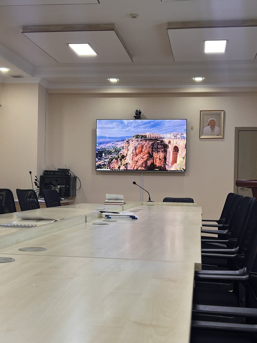 reader_bzaya09's tweet image. Ойрд номын дуу сонсоогүй өнөөдөр жааахан сурчихая