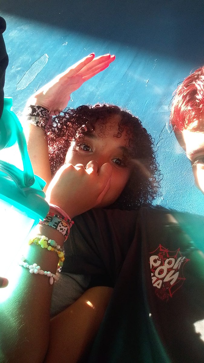 eu i meu homi di cabelo inguaaal 😛😛