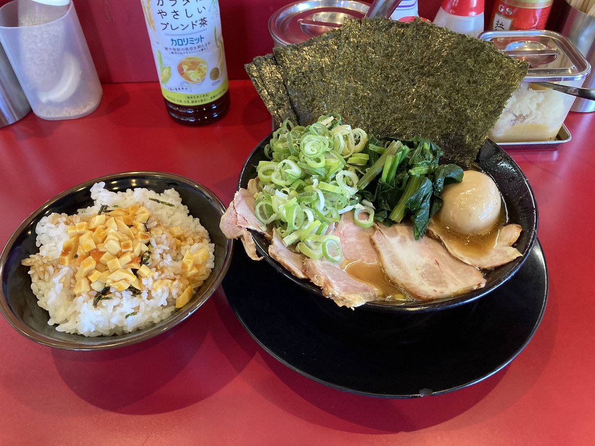 スパーダ tweet media