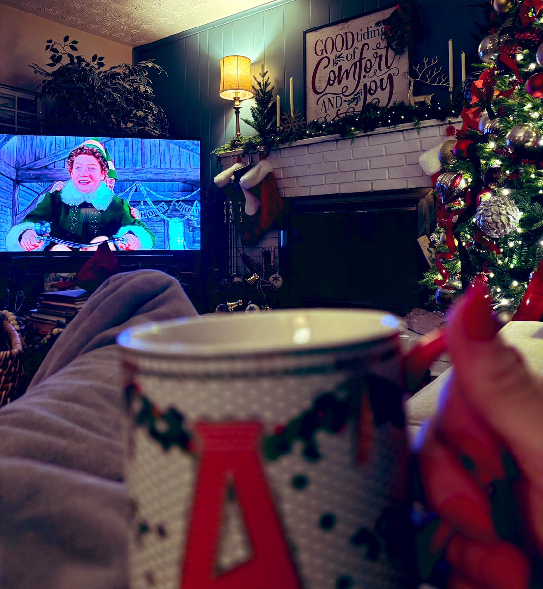 Putting my mental health first, with one full night of relaxing, complete with hot chocolate and a 🎄movie. #25ThingsToDoBefore2025Ends <a href="/KEDCGrants/">KEDC Grants</a> <a href="/Promise_Leaders/">Promise Leaders</a>