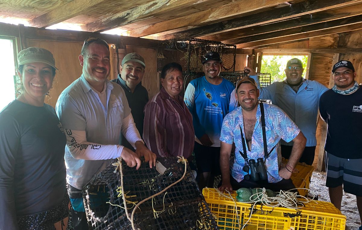 CONANP_mx's tweet photo. Se llevó a cabo un esfuerzo por reforzar la colaboración entre conservación marina, turismo de naturaleza y pesca sostenible del Pacífico Mexicano, en el que la #Conanp y @PronaturaNoroes realizaron una visita técnica al Parque Nacional #IslaIsabel.
➡️ https://t.co/vtT1qthIIb 🌊 https://t.co/tSraPgPsOp