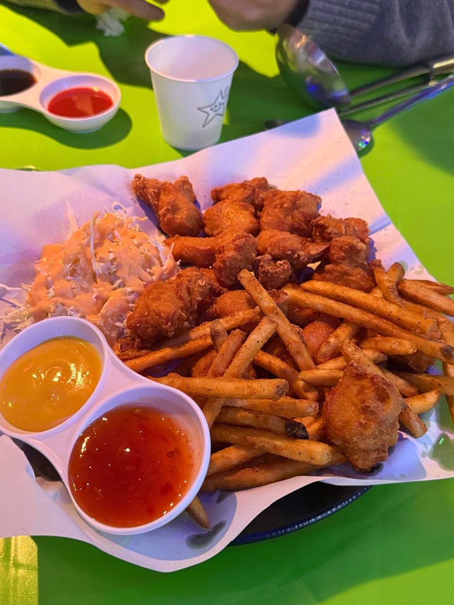 yeahiam's tweet image. Feasting my way through life, one bite at a time #usalife #America #Food