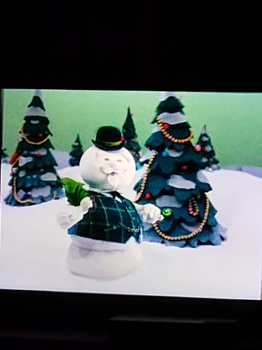 yup, still watch this every year. #maygrowoldbutnevergrowup 🥰