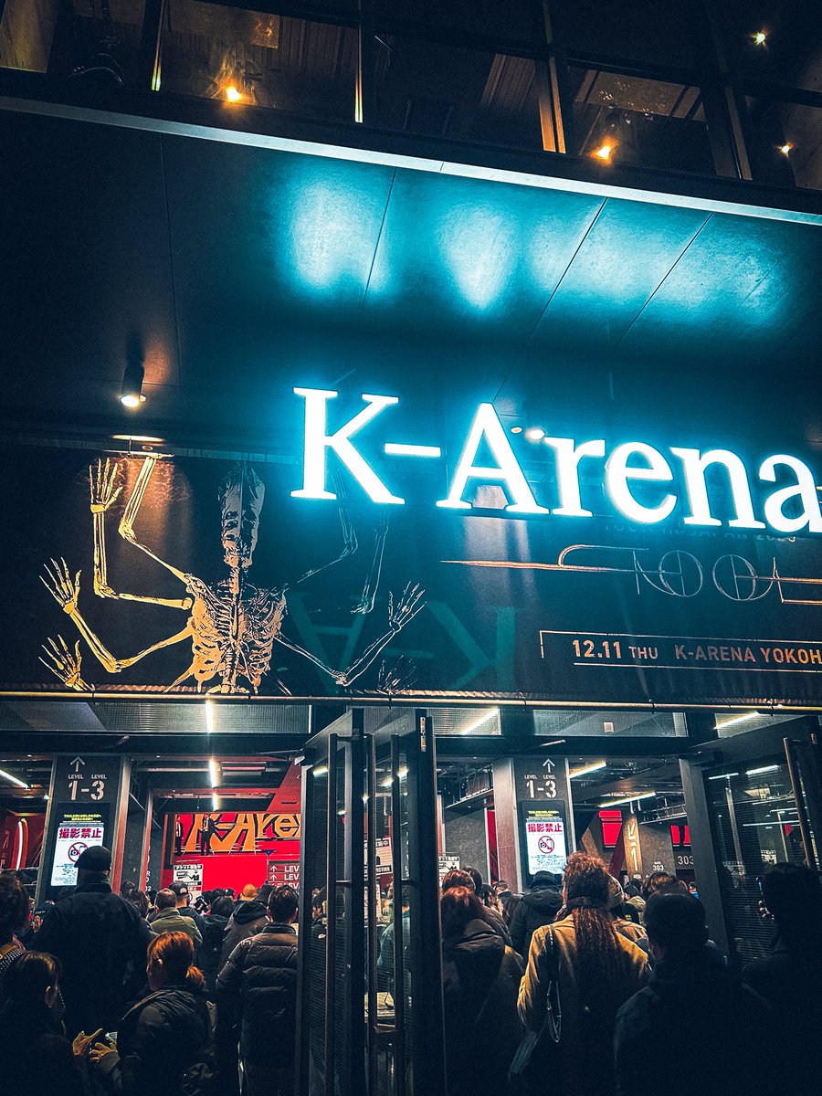 Koh (@caprice_koh) on Twitter photo 