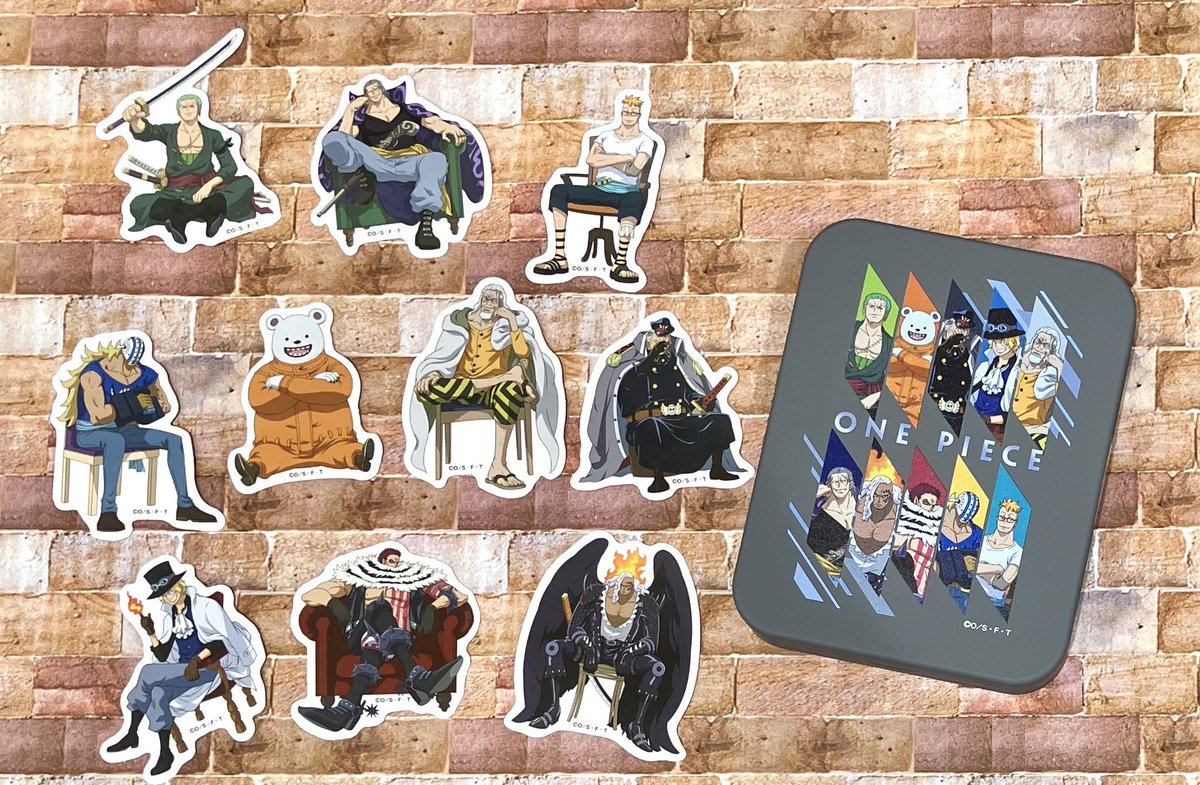 新商品】 缶＆ステッカーセット 2,200円(税込) 好評発売中！ #麦わら