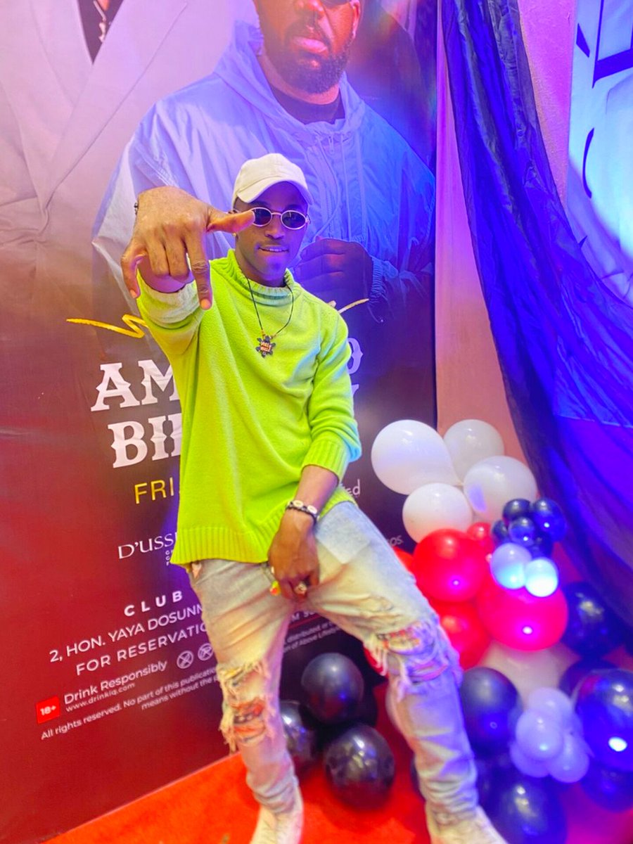 itsWillyWillz's tweet photo. Hustlers Ambition✓™
Other Night at Amplifieds Birthday
Dusse+
Cc @abovelifestyle_
#amapianoisalifestyle Abovelifestyle #Ubuntulyf #Lifestyle #Afrobeat #amapiano https://t.co/uv9SYT423w