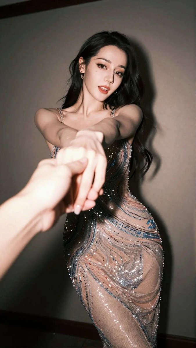 So pretty #Dilraba
❤️✨️🫶🏻