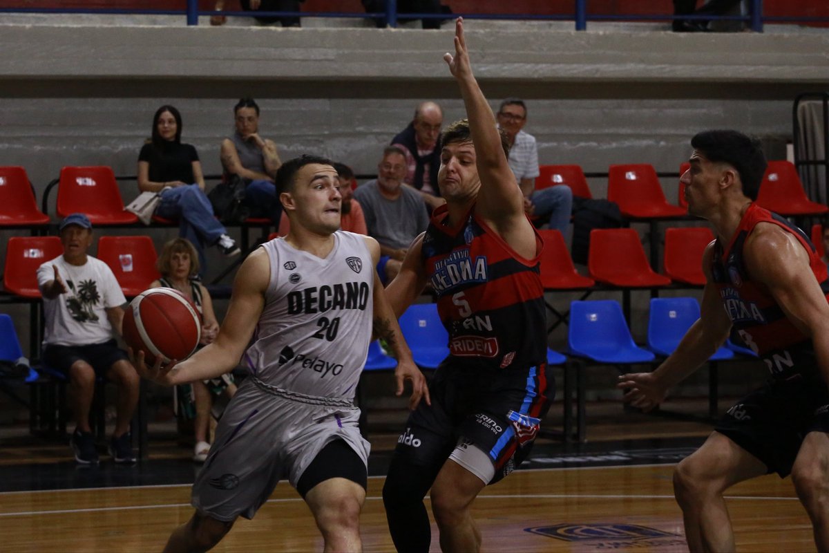 Final del 3️⃣ cuarto  

Deportivo Viedma 58-55 #Pico 

#DalePico ⚫️⚪️⚫️
#LaLigaArgentina 🏀