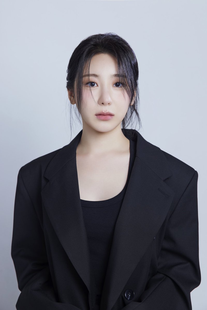 official_LCY's tweet image. LEE CHAE YEON New Profile
⠀
#이채연 #LEECHAEYEON
#디오디 #DOD