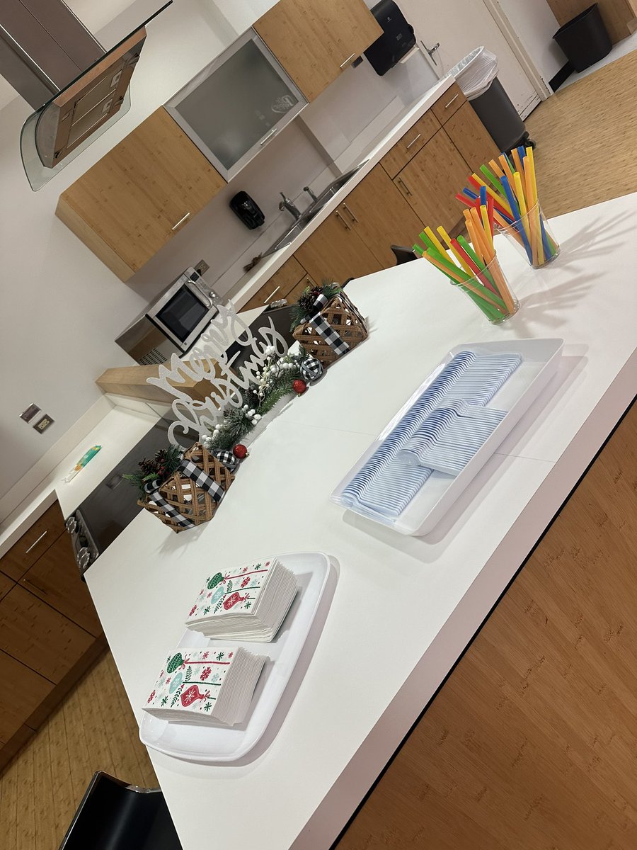 Edwin M. Wells Middle School tweet media