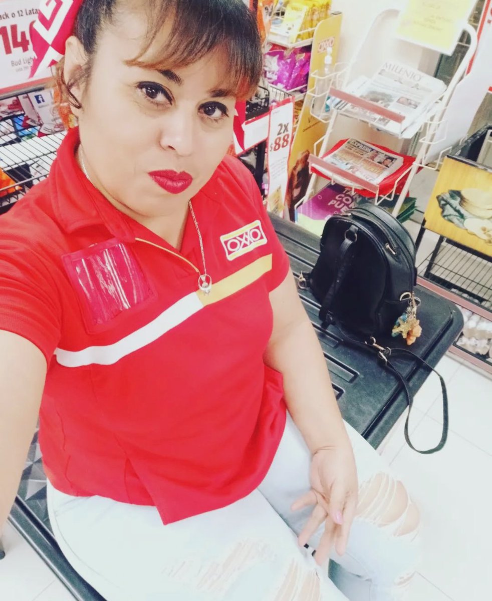 Da RT y te digo en que Oxxo trabajo ♥️
Te doy una pista, está en #oaxaca centro