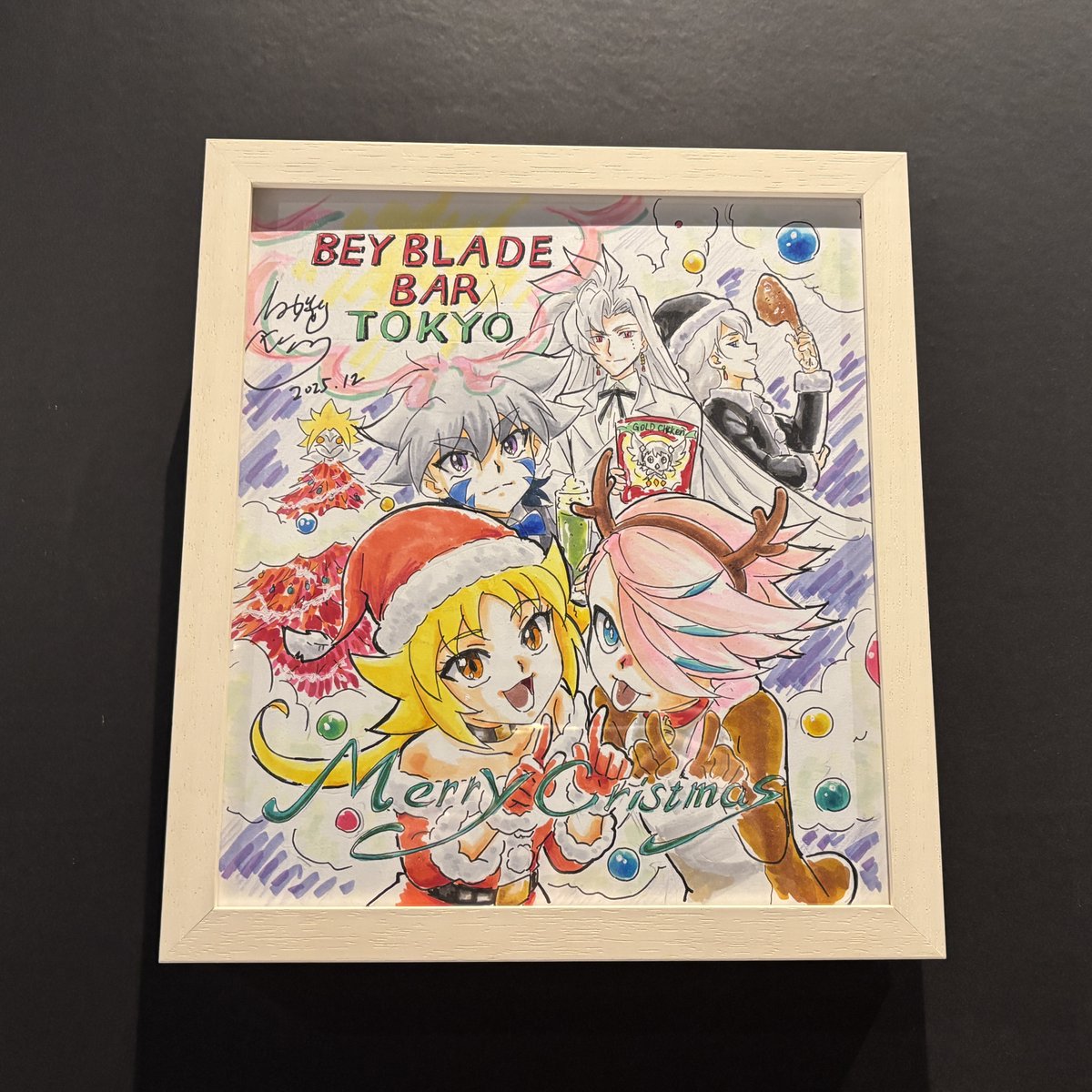 12月25日はクリスマス！
BEYBLADE BAR TOKYO のために「BEYBLADE X」アニメの長森 佳容 総作画監督
が描き下ろしの色紙を描いてくださいました！
本日より展示中！

▼チケット販売ページはこちら
tablecheck.com/shops/beyblade…

#ベイブレードバー
#BEYBLADEBAR