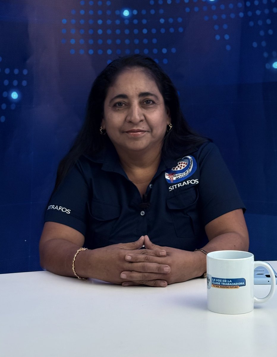 VOZTrabajadorsv's tweet image. Esta noche en La Voz de los Trabajadores nos acompañan la Dra. Brenda Peña, Secretaria General de SITRAFOS, y la Dra. Silvia Henríquez, Secretaria de Conflictos.

Ambas compartirán los principales desafíos del sector salud, la situación del sindicalismo en FOSALUD.

Además los…