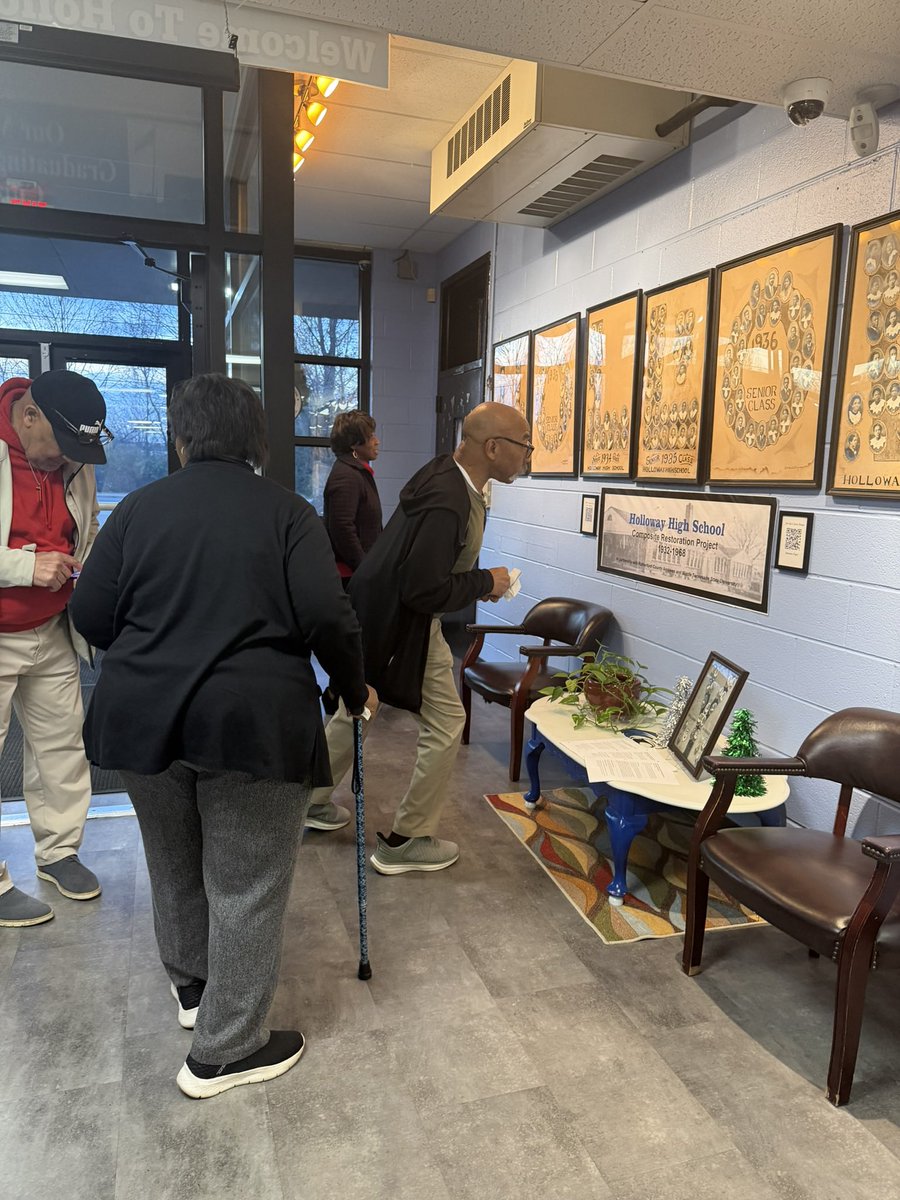 Holloway High School tweet media