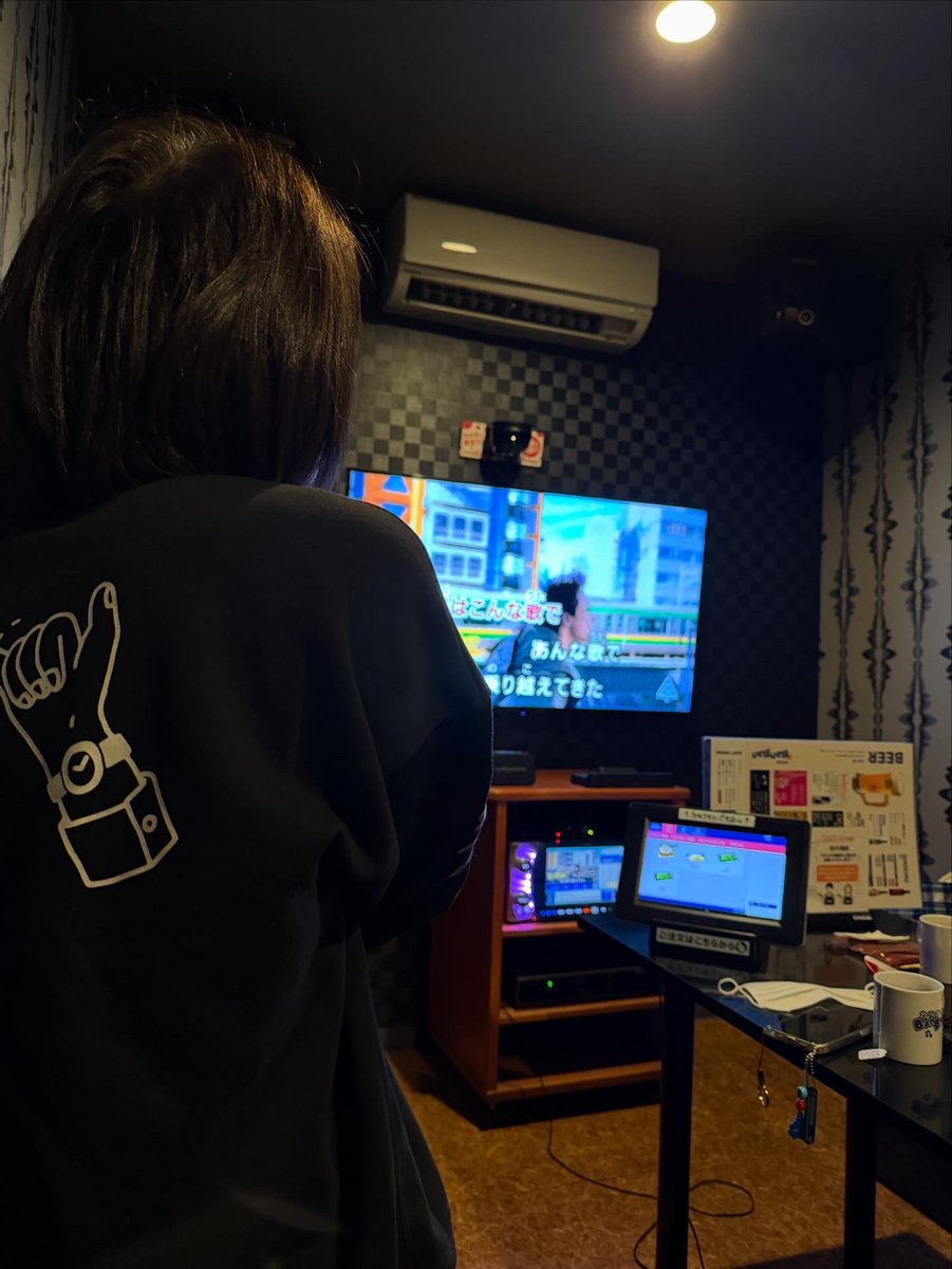 高校の連れと恒例のクリパ🎄
いつもありがと〜！

来年もよろしく😊

ブンズベ福島では
まさかのインライ🥹

ほんまに神様やん💖

<a href="/aimyonGtter/">あいみょん 🦭</a>
