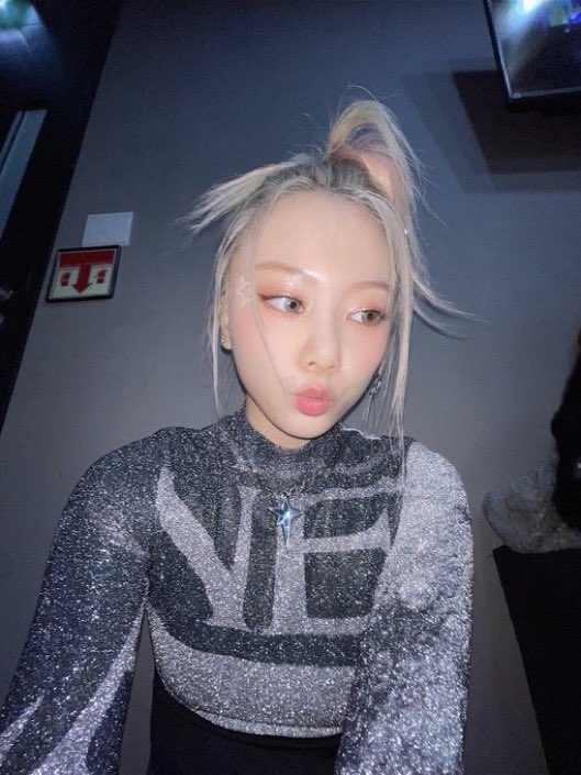 M1NQU4's tweet photo. Astronaut vibe🧑‍🚀👽💫☄️🪐
Love you ALPHAZ🐺🫶 https://t.co/DokVEr1Vl0