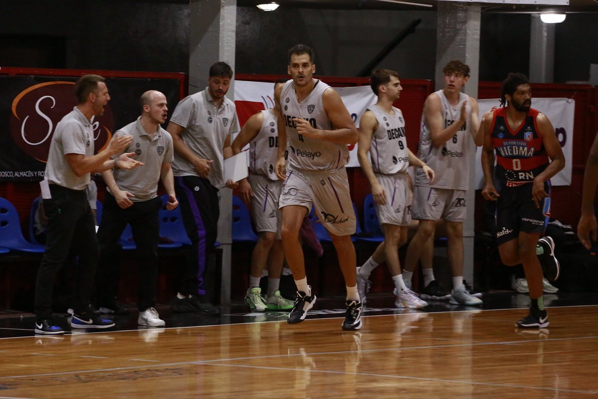 🔚 FINAL DEL PARTIDO 

Deportivo Viedma 87-72 #Pico

#DalePico ⚫️⚪️⚫️
#LaLigaArgentina 🏀