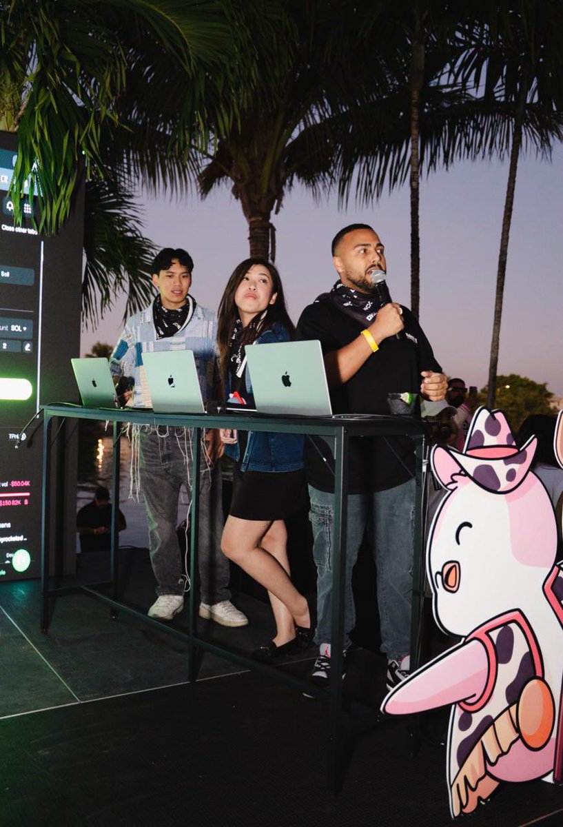 Faded 🦇 tweet media