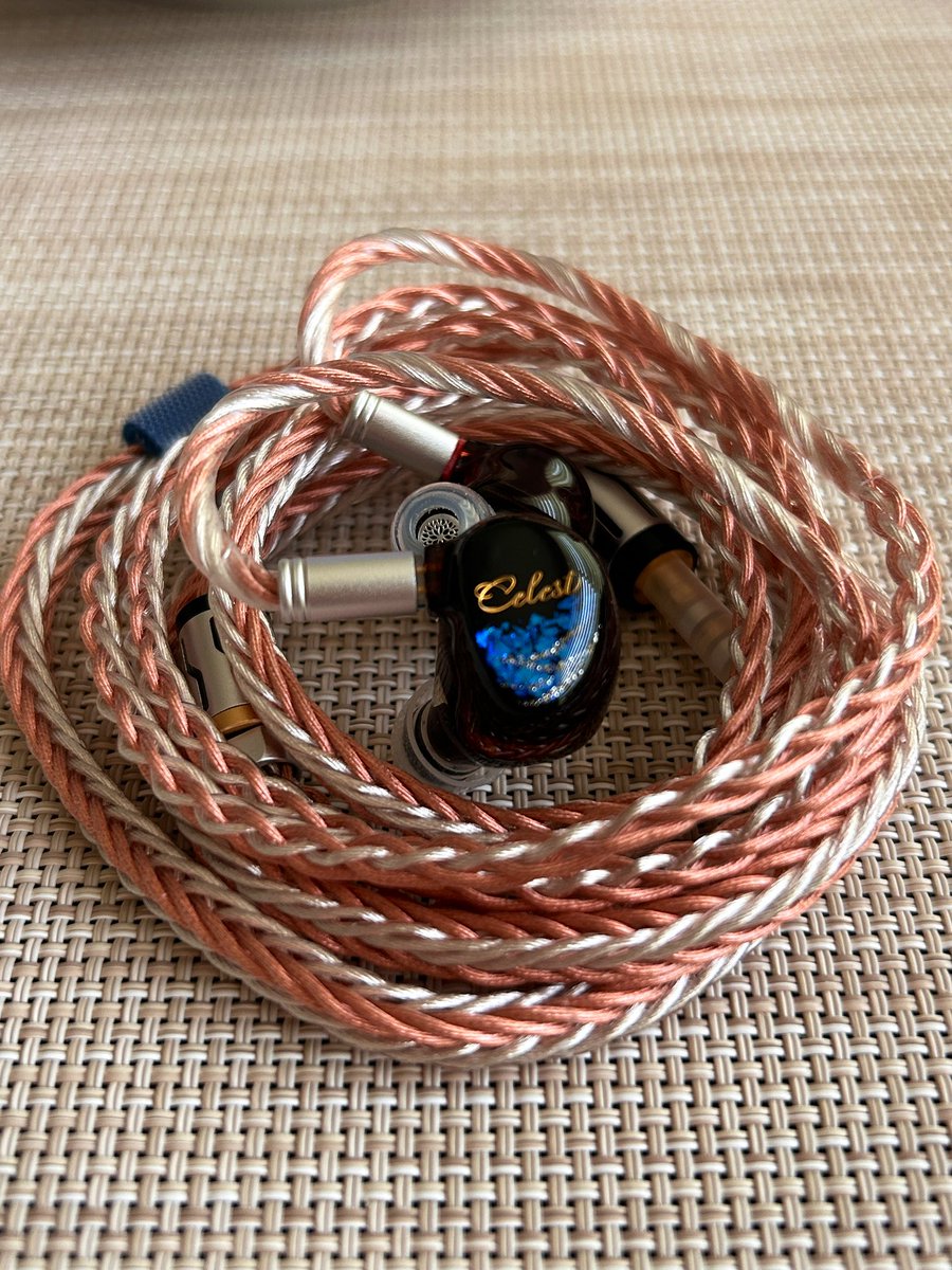 おはよーございます。
雪の中配達してくれる配送業者さんには頭が上がりません✨
予定より遅く届いたりなんかは仕方ないなぁーと思います♪
運んでくれる人がいるから届くわけで…
態度や言動って結局自分に返ってくるのにな…人と関わるってそう事だと思う。自分よがりはダメだよね🙅