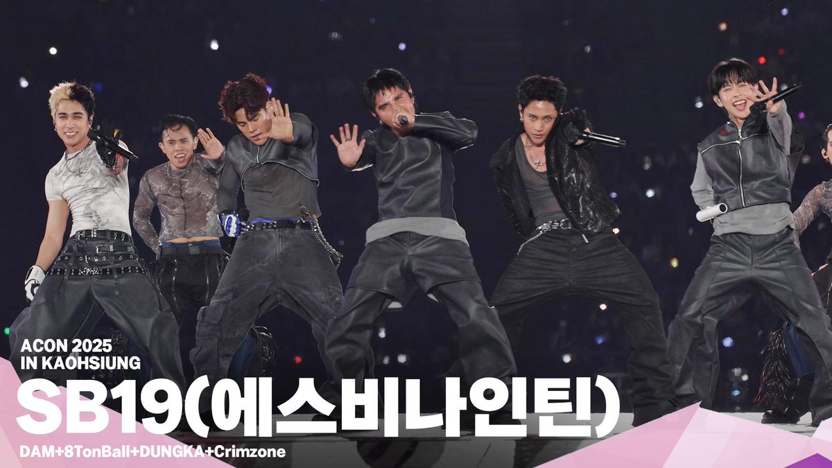 ASIA ARTIST AWARDS tweet media