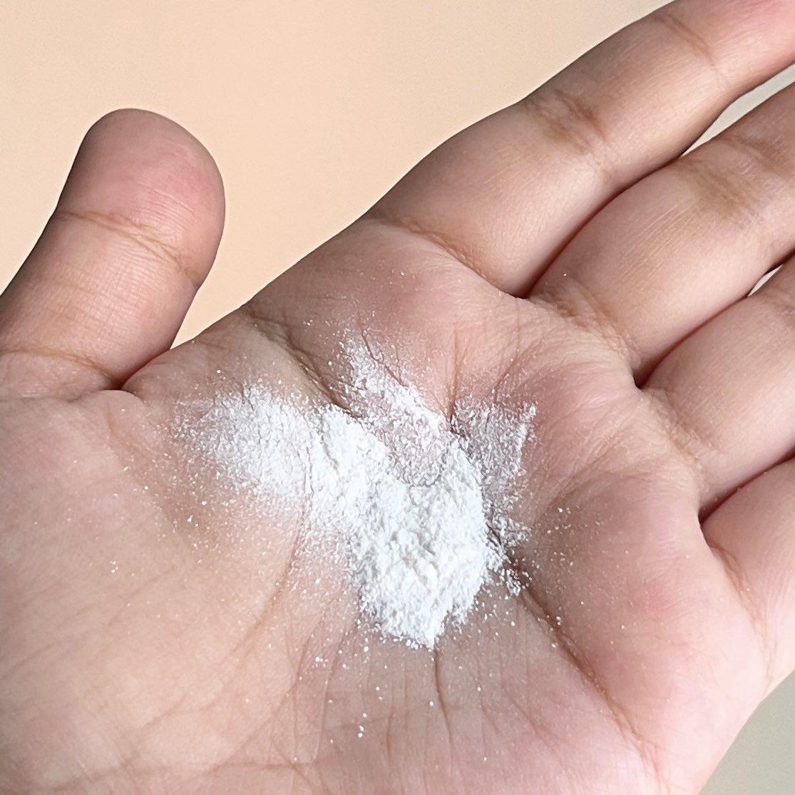 If your skincare isn’t hitting and your makeup won’t stay, this is the missing step…

alias EXFOLIASI‼️