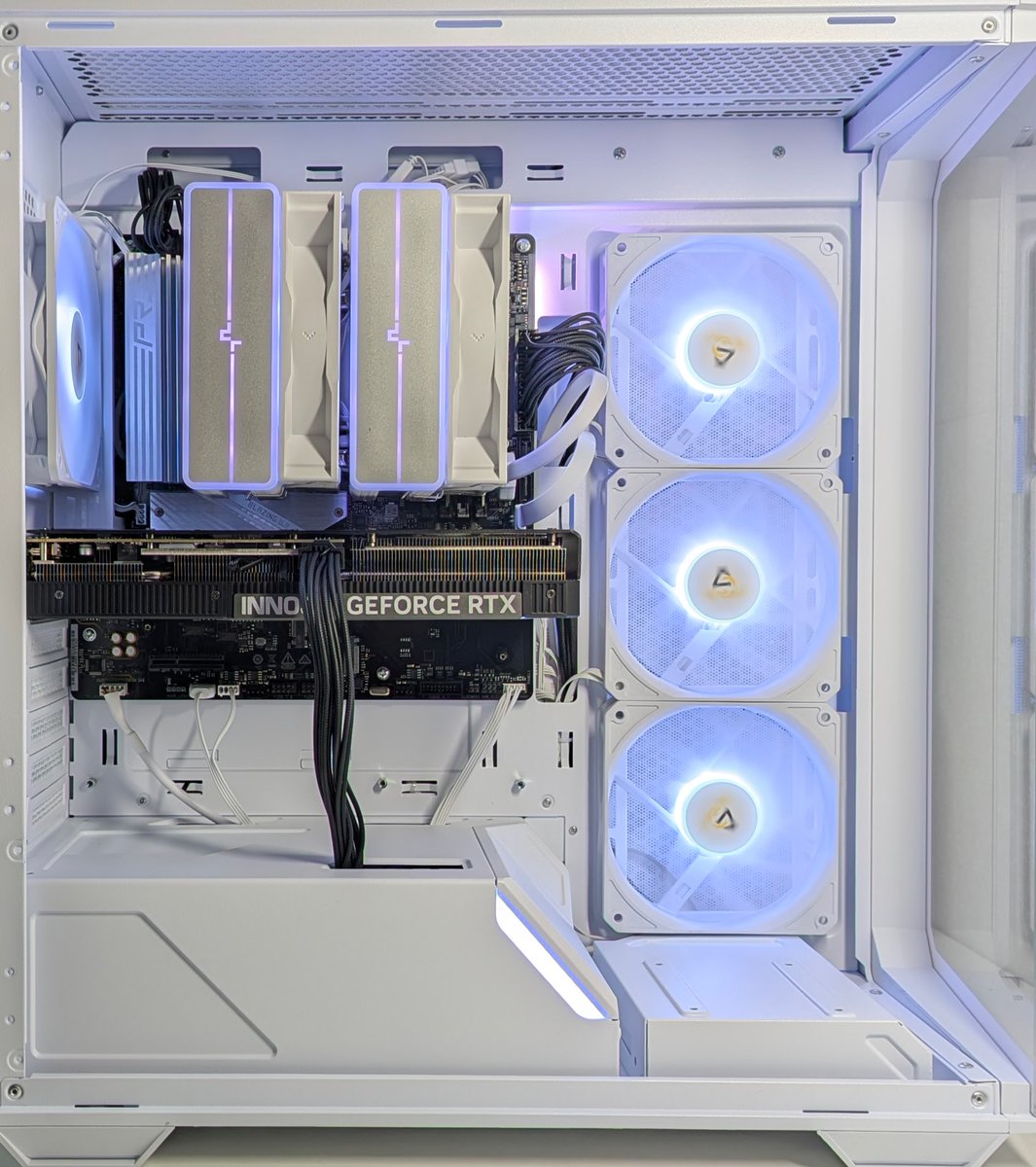 高品質のゲーミングPCを組み立てます。 ゲーミングPC Core i7 4970 3.6GHz GTX970 ②