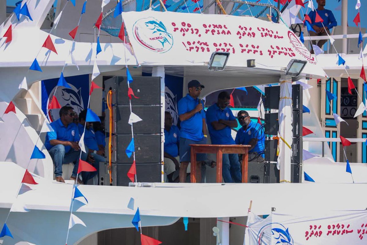 port_union's tweet image. Peaceful assembly is a right in the Maldives.We strongly condemn the government’s decision to dismantle the @FishermensUnion strike and detain workers lawfully exercising their rights.We call on the police to immediately release all detainees, including expatriate workers.