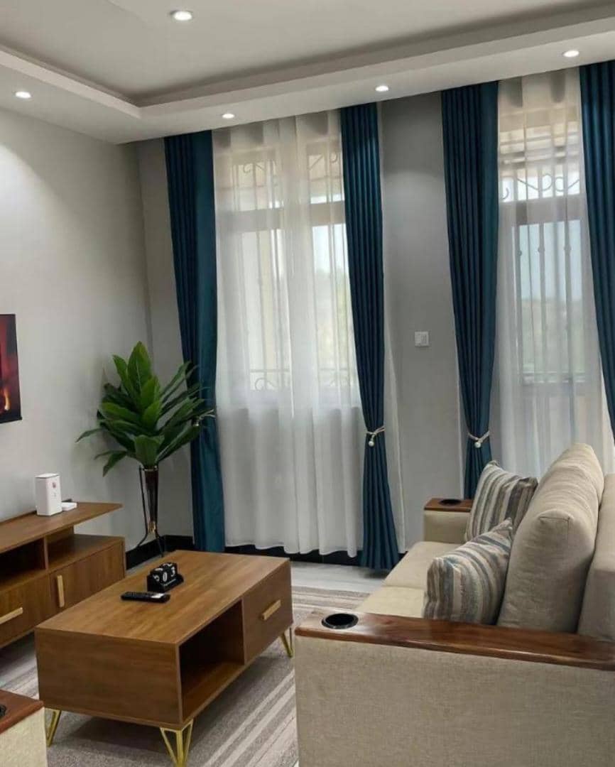 Jinja_Connect's tweet photo. The things I do that earn me a living. Please support my hustle! π +256777069029 / +256703981141
#CurtainPlug #GypsumPlug #WallPanelPlug https://t.co/DzIdEN9Fob