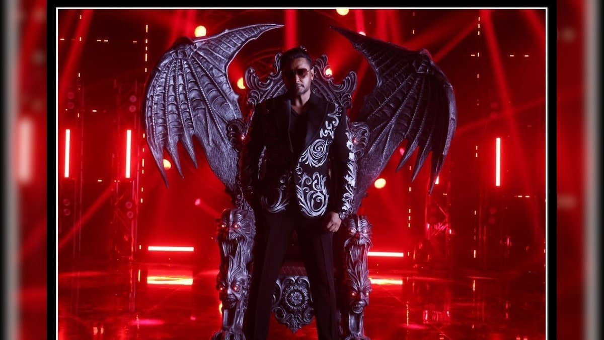 SarojSpeak's tweet photo. The Devil 👹
Fans ka craze level to bahut high nikla.
pura entertainment ka jackpot👍
#TheDevil #FanFever #ThrillMode https://t.co/TiWAxLtzf0