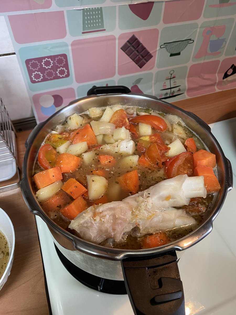 我…我全都要 蓋子蓋不起來了….