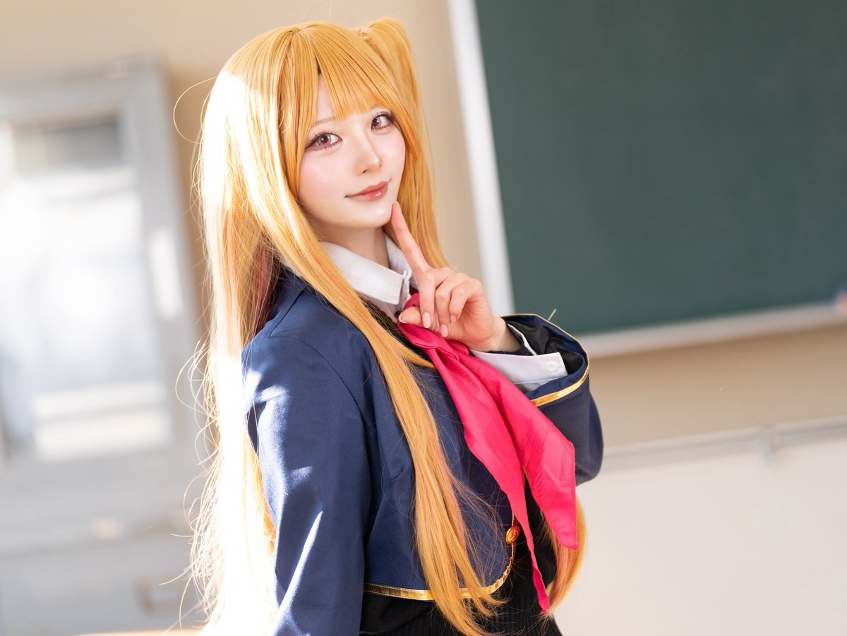 Cosplay__Sakura's tweet image. 初🏷️失礼します❕
お友達が欲しいです(ᐡ ̥_  _ ̥ᐡ)仲良くなったら撮影やコスプレイベントご一緒したいです💭
RT、♡から気になった方お迎え行きます！

 #初心者レイヤー
  #コスプレイヤーさんと繫がりたい 
 #カメラマンさんと繋がりたい