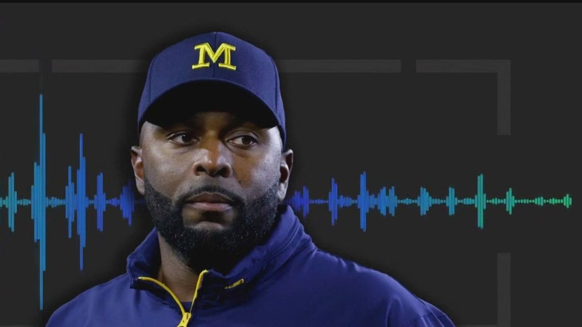 FOX2News's tweet photo. 911 audio obtained by FOX 2 from TMZ Sports includes details about the ex-football coach wielding a knife, stalking a woman, and being suicidal. https://t.co/sLTk63Dy8t https://t.co/ct1UFKT6jW