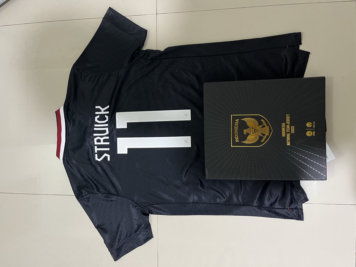 tjacing's tweet photo. @fajarrusalem Mohon izin nitip Pak 🙏
WTS
Jersey Timnas Indonesia Mills Third PI - Struick (11)
Nameset All Ori
Size 2XL
Kondisi Like New belum pernah dipakai, lengkap box dll.
800k nego tipis dm saja…

#jersey4sale 
@fajarrusalem https://t.co/qqZsEl0eRt