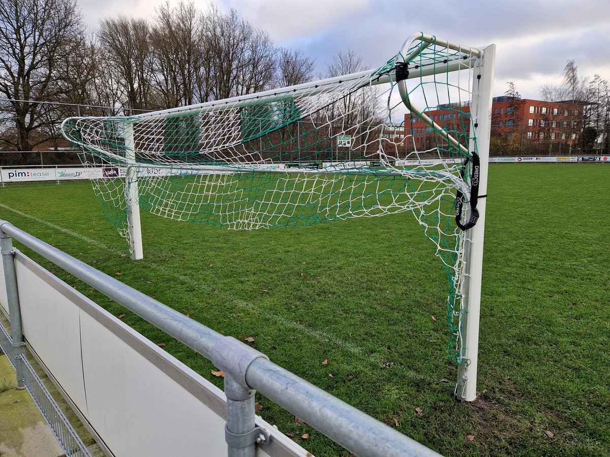 Op werkbezoek bij  jeu-de-boules vereniging Près le But, aansluitend bij <a href="/kidsunited050/">Kids United</a> Goed om hen weer te spreken, beide verenigingen vòl met mooie toekomstplannen. @sport050 <a href="/gem_groningen/">Gemeente Groningen</a> <a href="/IngeJongman/">Inge Jongman</a>