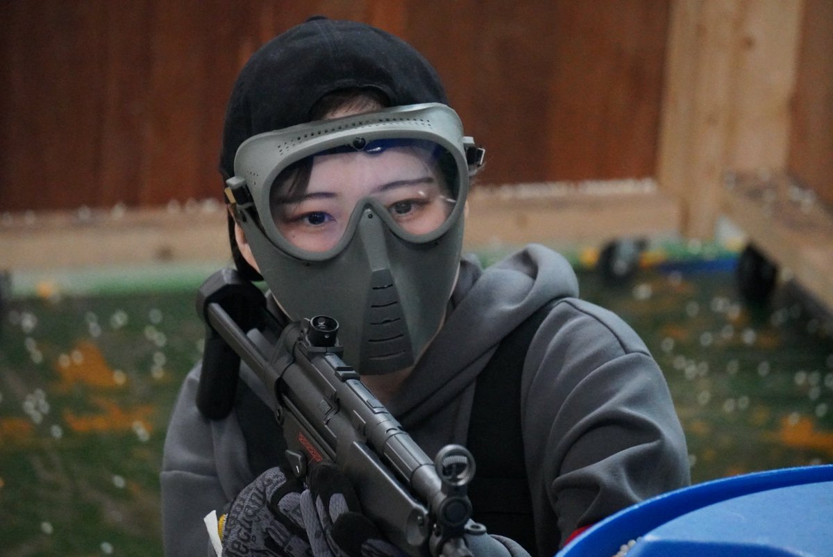 hikacini2000's tweet image. サバゲー未経験の方へ
初めて3ヶ月のペーペーサバゲーマーより

初心者の私から見たサバゲー界ですが、みなさん楽しみ方が多種多様、そんな印象です。

•運動の一環
•格好いいエアガン集め
•ゆっくりテンポでプレイ
•大好きな装備品を着て気分を上げる
•ゲーム性を楽しむ…