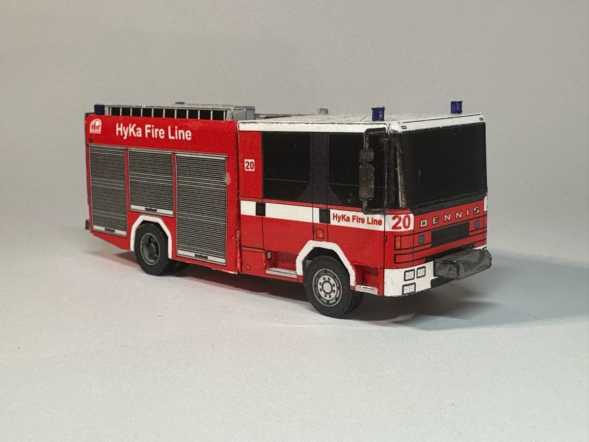 MinimodelSK's tweet photo. Dennis Rapier K27
Advent calendar 2025
20th Anniversary Minimodel
Free download paper model
1 :100 scale
https://t.co/3puOXVpPao
#papermodel #minimodel #papercraft #dennis https://t.co/jXcC4FfV5K