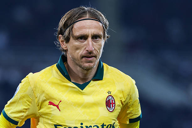 🗣️ Modric spoke to <a href="/Gazzetta_it/">La Gazzetta dello Sport</a>: "Italian football is different from Spanish football. From abroad, maybe people don’t realise how difficult Serie A is, but I assure you it’s a very tough and competitive league. I wasn’t surprised because I was prepared: I’ve known it since I was