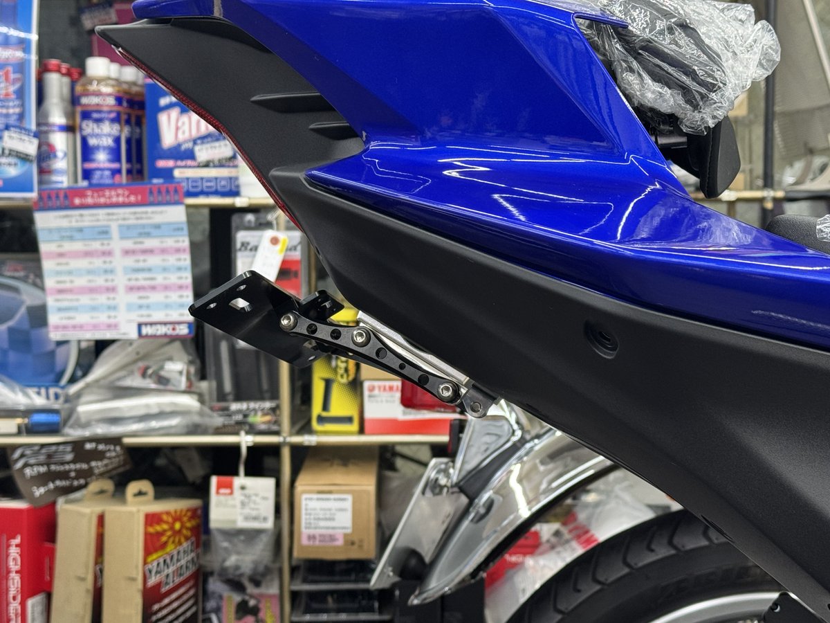 YMCK_Component's tweet photo. 近日発売予定

YZF-R9 (2025-ALL)

削り出しライセンスプレートホルダー
※販売時はすべてアルマイトブラックとなります

#yzfr9
#ymck
#R9
#YAMAHAが美しい 
#yamaha 
#ymck
#ymckcomponent https://t.co/bjtMEfbqIg
