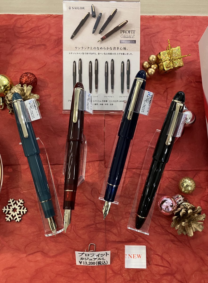 4階万年筆】#セーラー万年筆 の新製品をミュージアムゾーンでケース