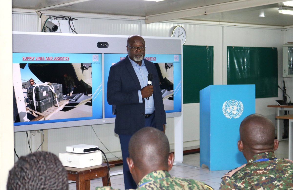 unrsce's tweet image. 👩‍🎓🥳 56 #UPDF officers toured the UN Entebbe Campus for a #Logistics Staff Course! From procurement to warehouse security, they saw how UN Logistics powers #peacekeeping.

“...No logistics without planning — plan, stay alert, execute efficiently.” Mr. Paulin Djomo Director RSCE