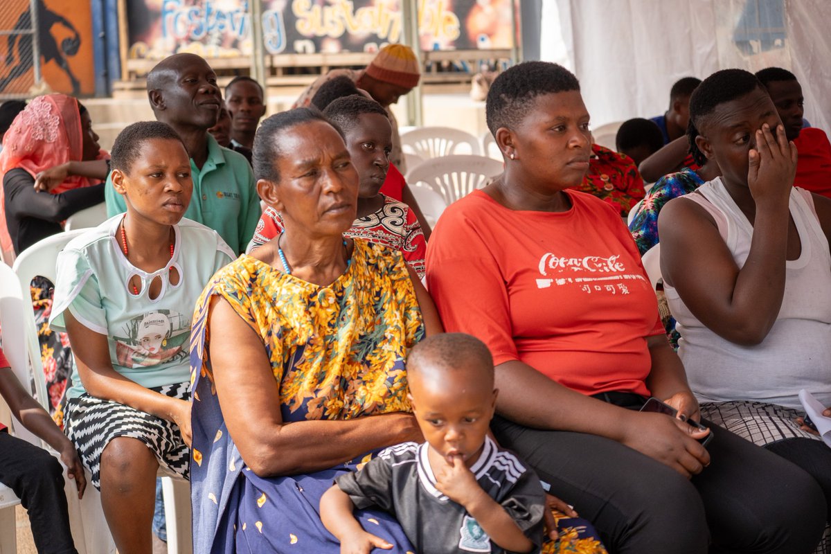 TheBashGlobal's tweet photo. Healthcare is a right, not an event.

From cervical &amp; breast cancer screening to optical and dental care, the medical camp brought hope right to Kamwokya’s doorstep. We saw scores of residents walk in, line up, and access tests they’ve waited years. https://t.co/4RNlzPcZ9M