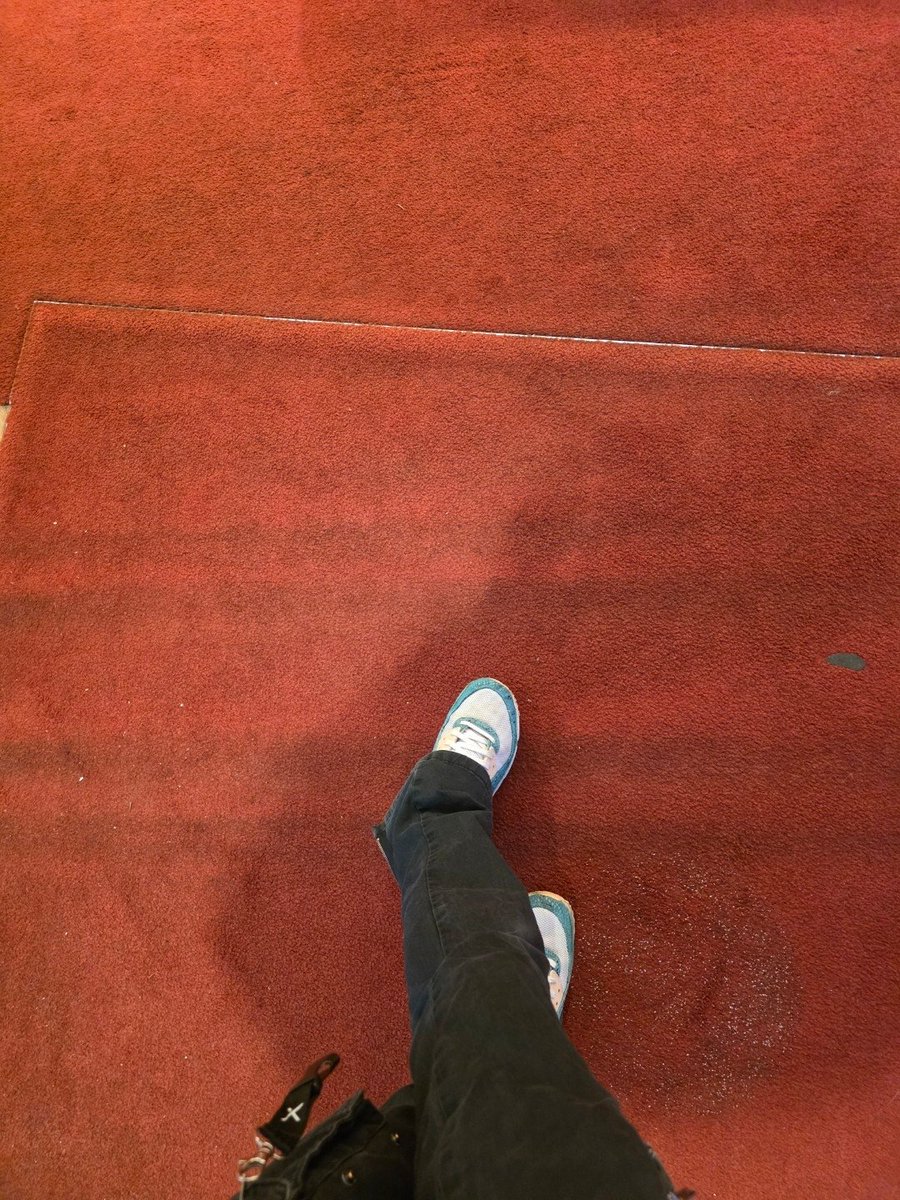 Gleich weiter zu dem Hausarzt von meinem Vater und ein paar Dinge abklären und Medikamente holen und Rezepte für Pflegbett usw.