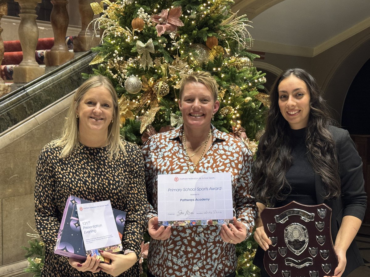PathwaysEACT's tweet image. Such an honour to collect our ‘Sheffield Federation for School Sports’ - 
‘Primary School of the Year’ 👏
Town Hall, Sheffield