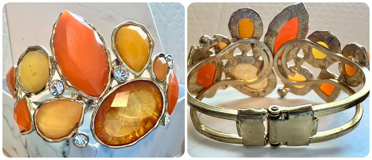 TeriE's tweet photo. RETRO #VINTAGE70s Orange Faceted #Gemstones #CuffBracelet Yellow Crystal Faux Gems Hinge
https://t.co/KKovQfLz2W
#vintagejewelry #vintagegifts #vintagebracelet #orangegems #yellowgems #gemstonesjewelry #statementjewelry #vintagestyle #retrofashion #vintagefashion #uniquegifts https://t.co/kSFvrZBhzD